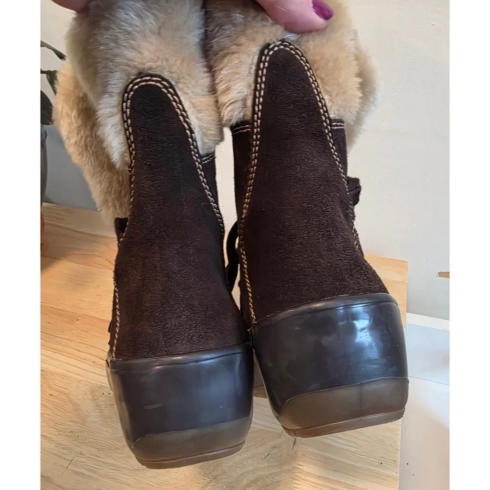Baretraps Furry Brown Suede Faux Fur Lined Lace Up Side Zip Winter Boots 7.5M